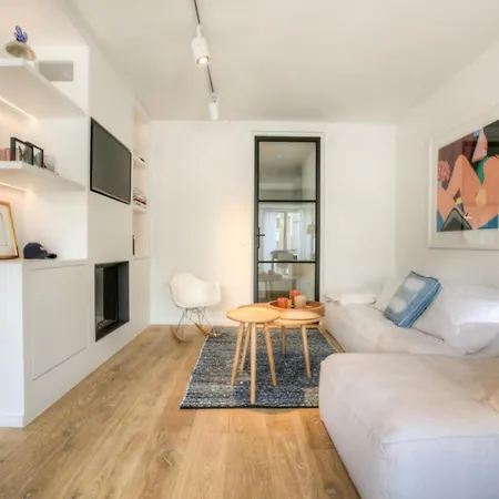 Duplex With Roof Terrace